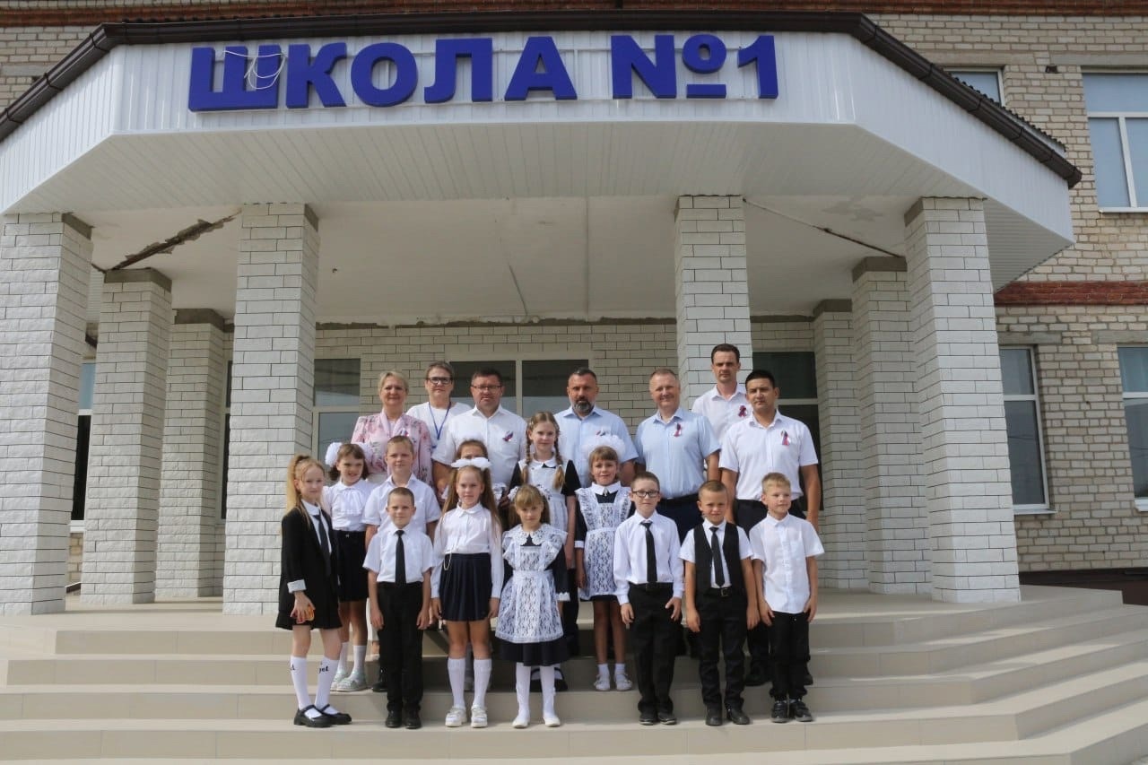 Специалисты Краевого БТИ провели техническую инвентаризацию нового здания школы №1 в станице Крыловской