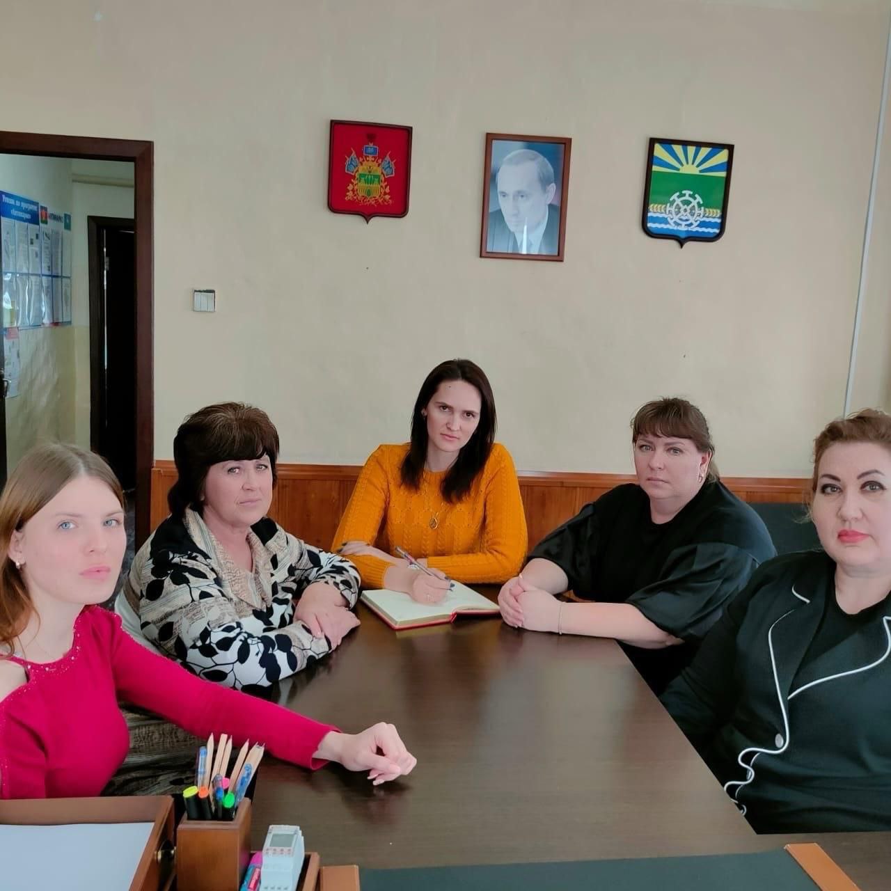 Начальник отдела Краевого БТИ по Кавказскому району встретилась с и.о. главы Привольного сельского поселения