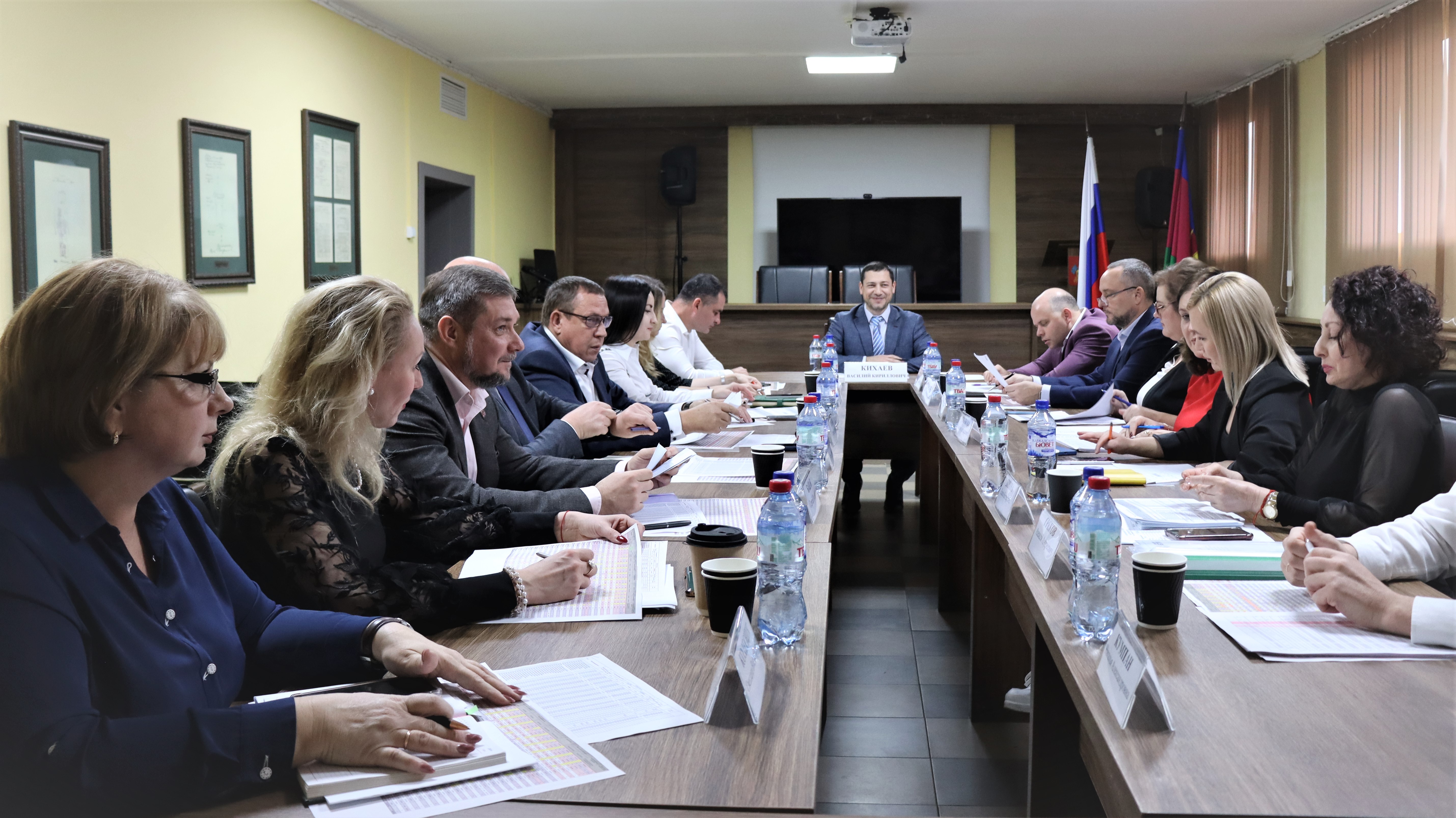 Руководитель Краевого БТИ Василий Кихаев сегодня провел заключительное совещание с территориальными отделами